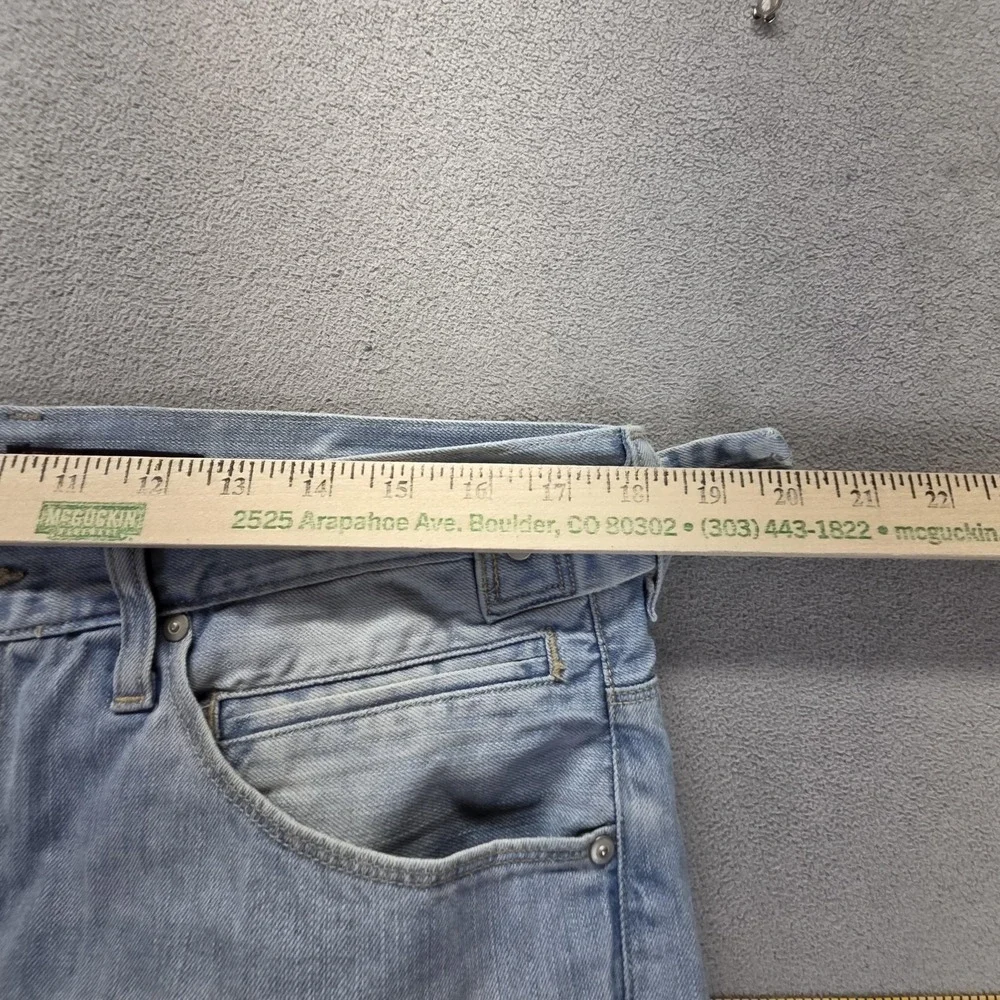 Levis important sizing